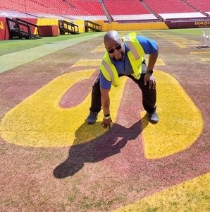 Meet your Posher, Wallace